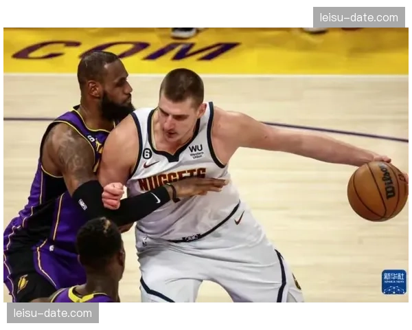 太阳布克独木难支 替补席仅得25分负于掘金残阵